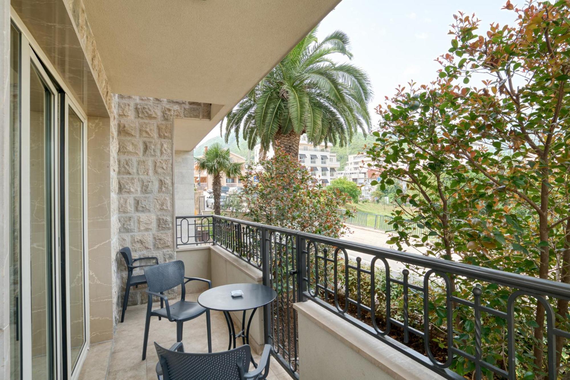 Ap Royal Oak - 2 Bedroom Apartment In Будва Екстер'єр фото