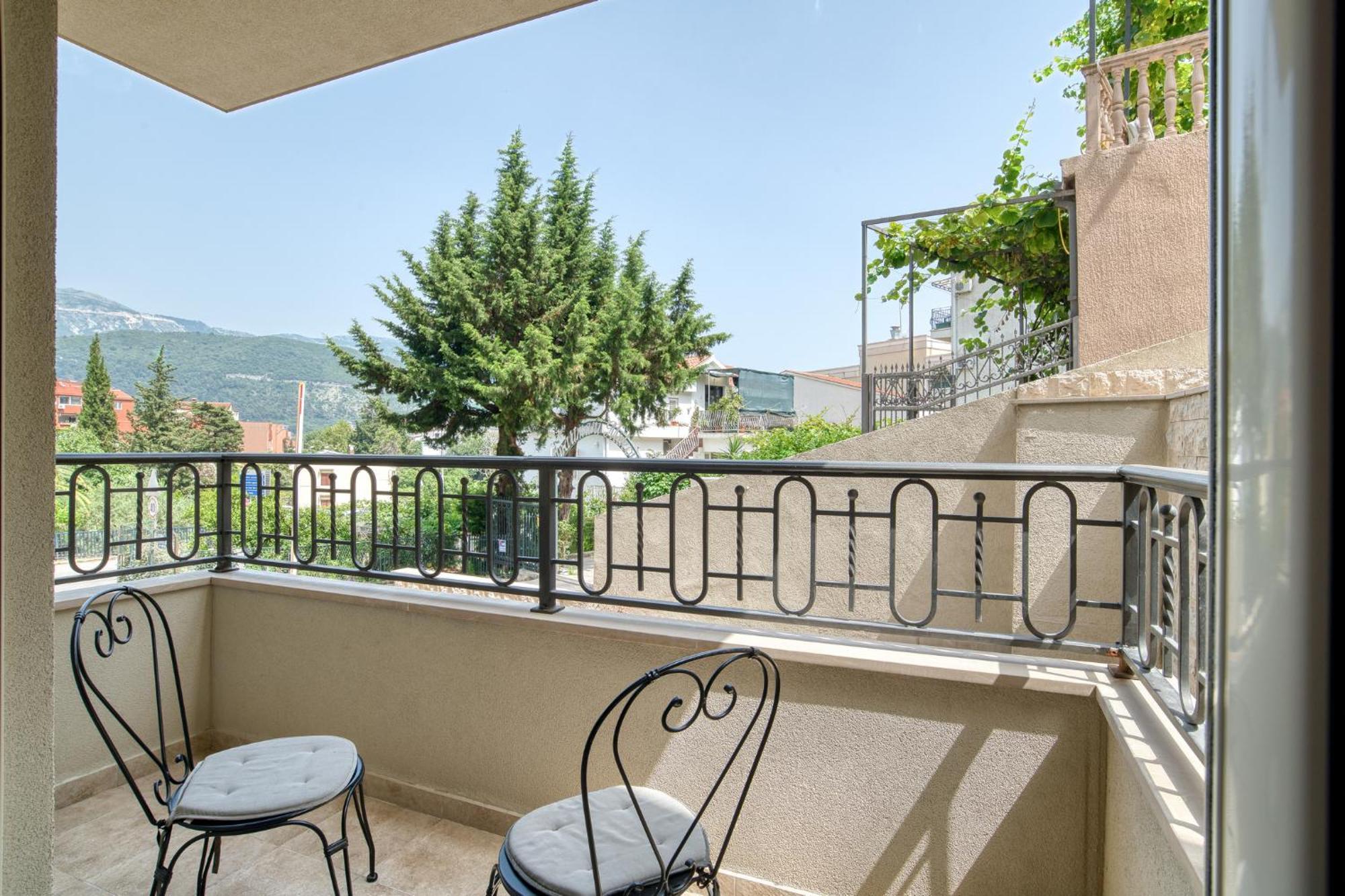 Ap Royal Oak - 2 Bedroom Apartment In Будва Екстер'єр фото