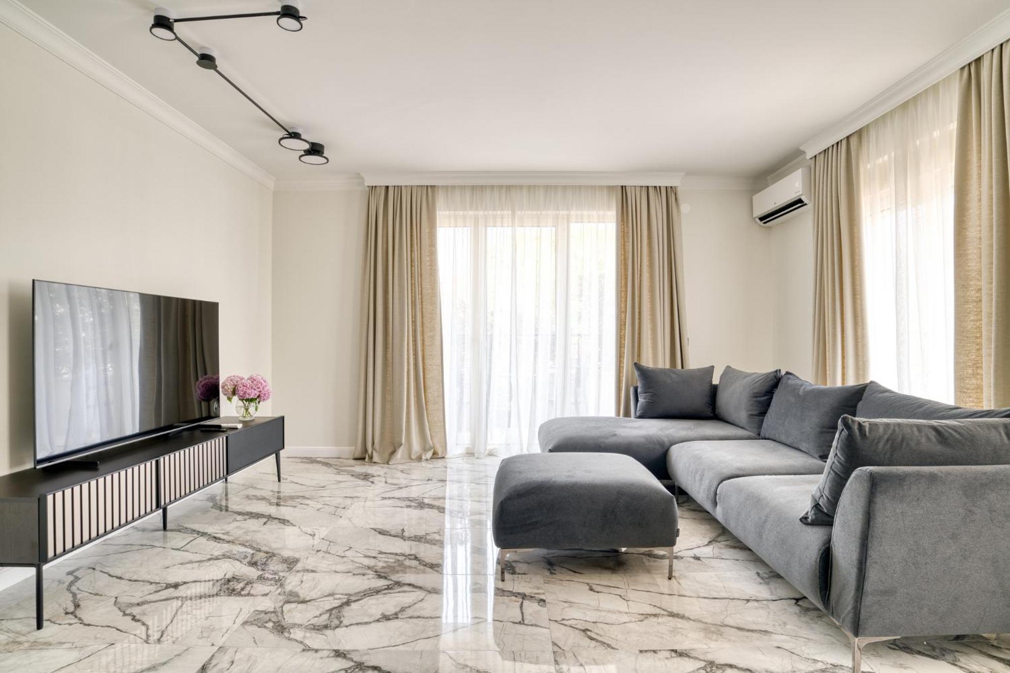 Ap Royal Oak - 2 Bedroom Apartment In Будва Екстер'єр фото
