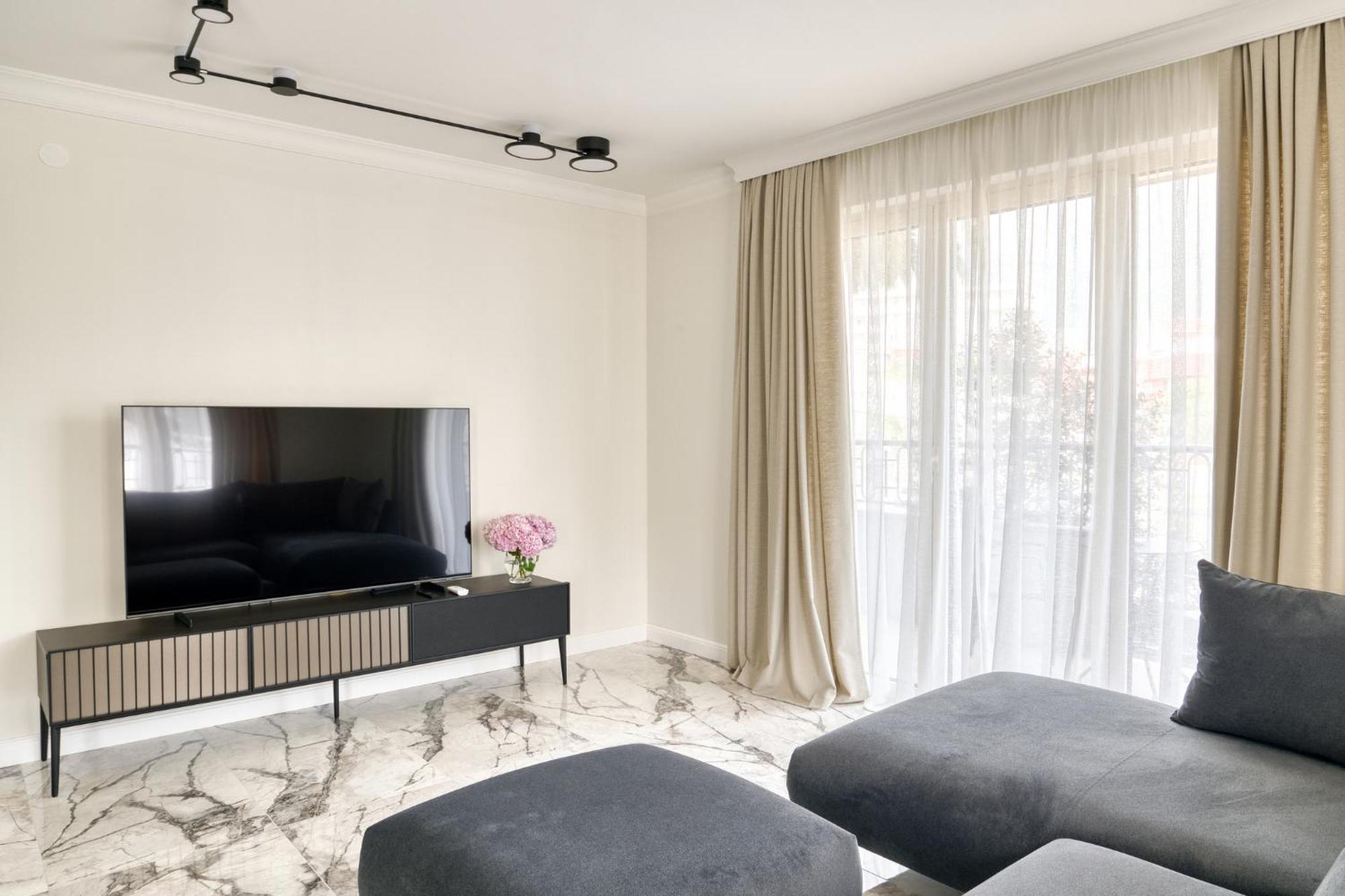 Ap Royal Oak - 2 Bedroom Apartment In Будва Екстер'єр фото