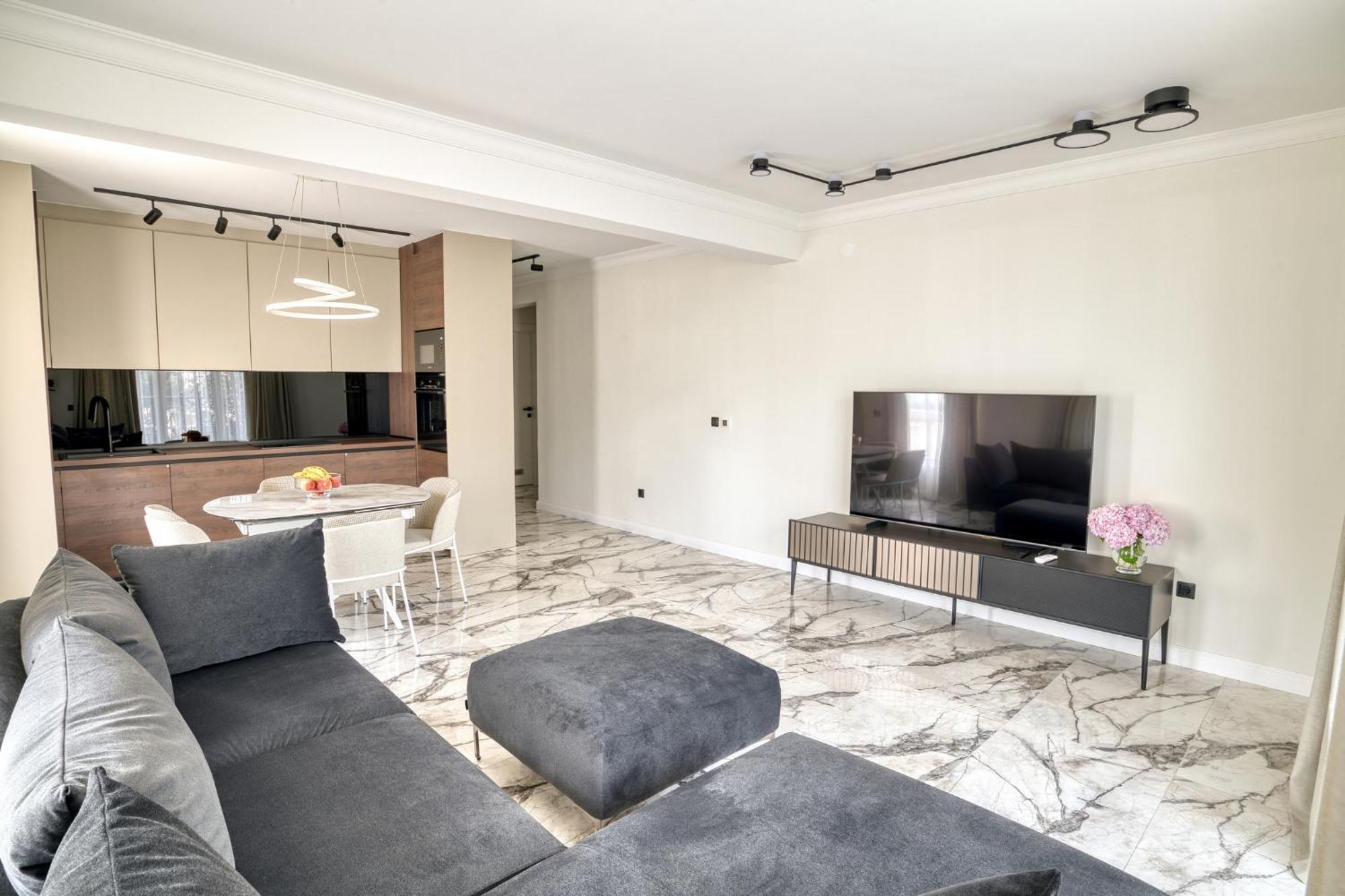 Ap Royal Oak - 2 Bedroom Apartment In Будва Екстер'єр фото